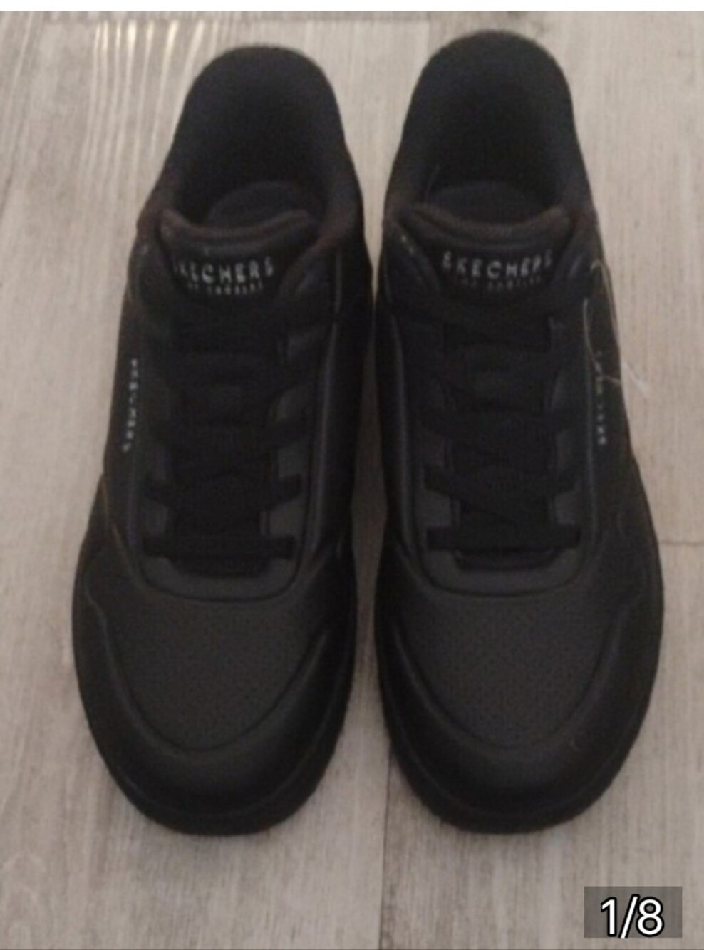 Skechers Black Lace-Up  Comfort Handsfree Sneakers✨🆕🩷